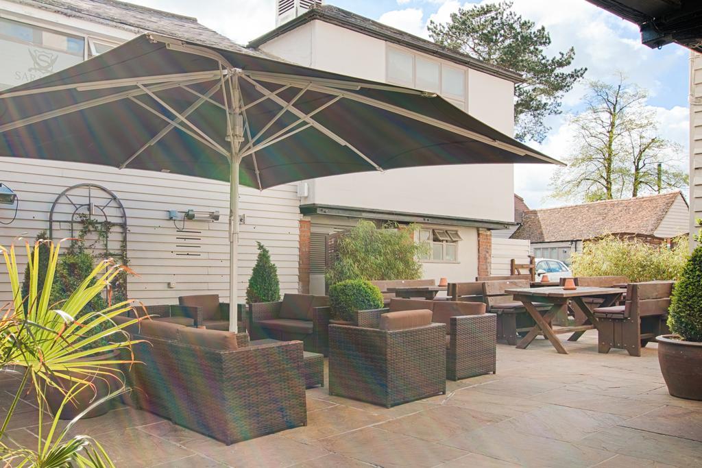The Saracens Head Hotel Great Dunmow Exterior foto